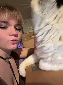 Cutiepiespanks live sex cam