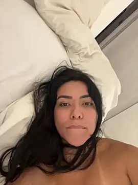 PetitLumiere live sex cam