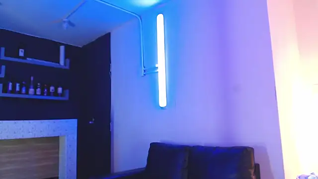 nova_salvatore's cam snapshot