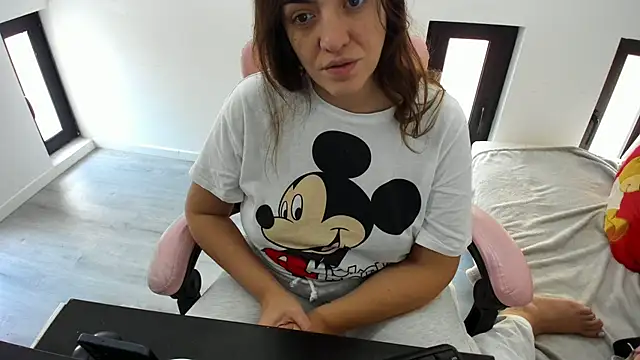 Dyana_Kaylinn's cam snapshot