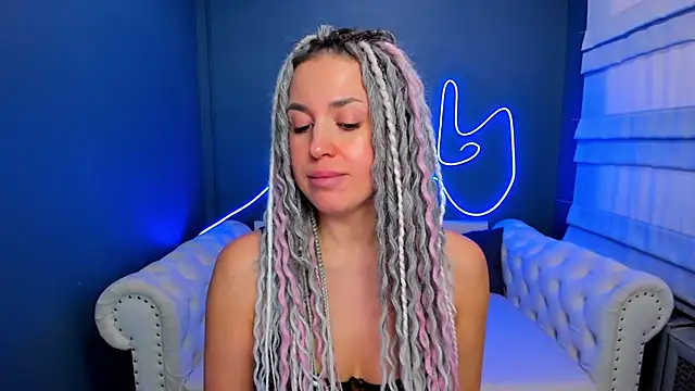 rock_n_roxy's cam snapshot