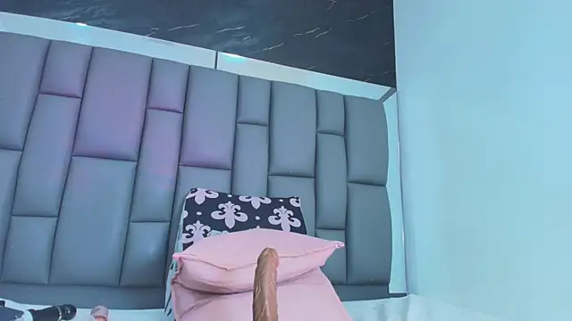 Roxana_gomez's cam snapshot