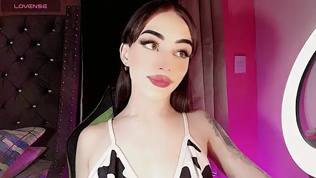 Baby_luxury live sex cam