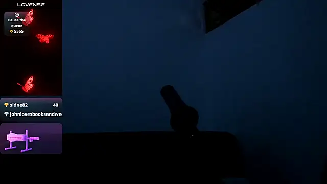 karely_and_justin's cam snapshot