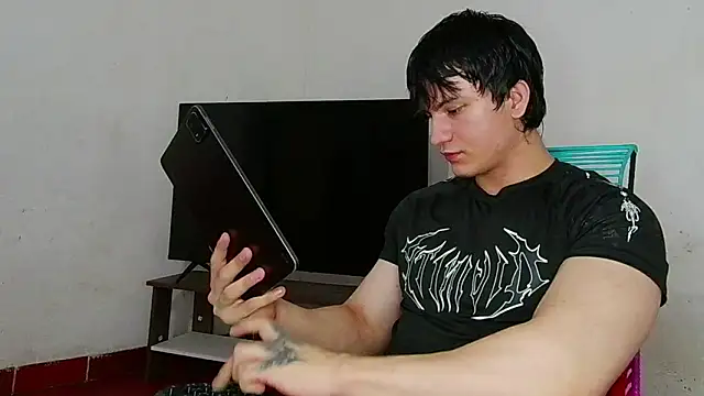 ErickWalton live sex cam