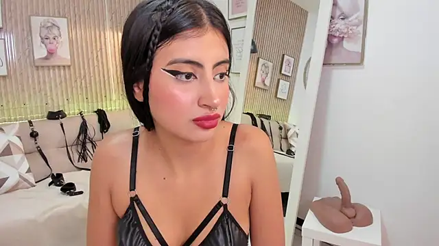 RACHEL_EV's cam snapshot