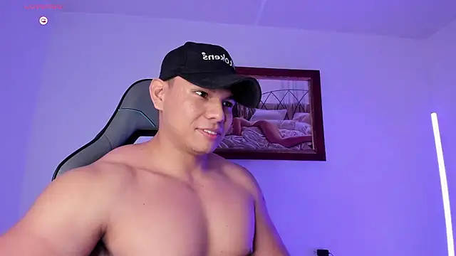 RoyConstance live sex cam