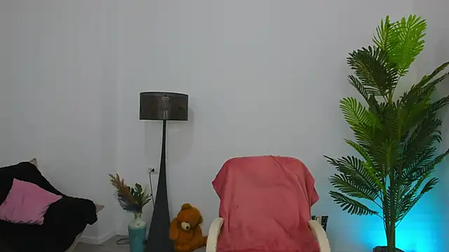 Carla_Shine's cam snapshot