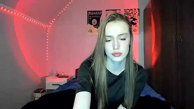 tinyglow's cam snapshot