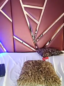 Camerondarkness's cam snapshot