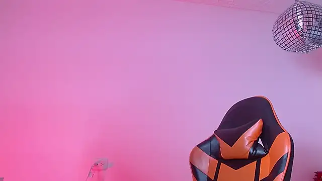 Catalina_Wish's cam snapshot