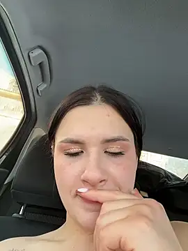 MiraReach live sex cam