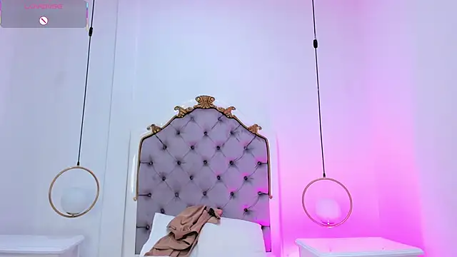 Pushaina__'s cam snapshot