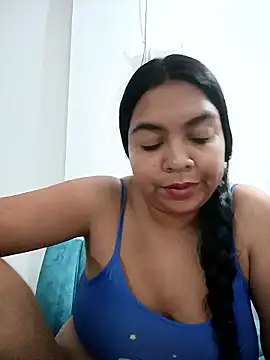 Brendabluee live sex cam