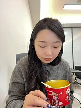 Qrooo's cam snapshot