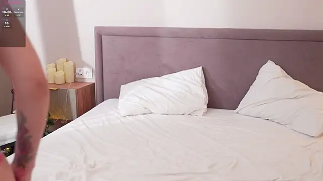 PlayUsSoftly live sex cam