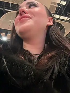 KiraSunshine live sex cam