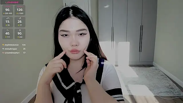 Aiko_mainee live sex cam