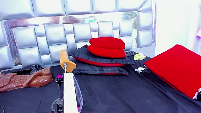 SweeT_Ebonyyx live sex cam