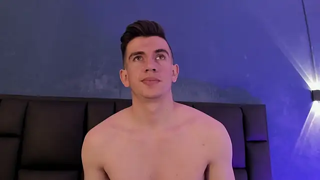 MikaelSlow live sex cam