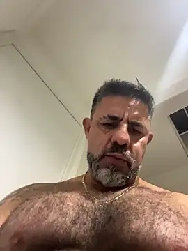 wolfbucker live sex cam