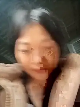 Thao201 live sex cam