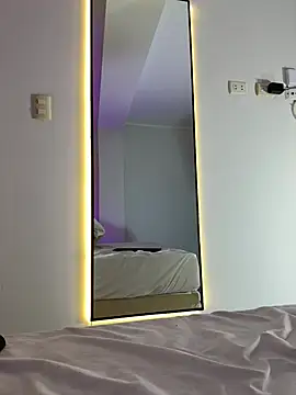 Aliison_Smith live sex cam