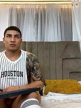 Robin_Rief's cam snapshot