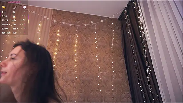 Holla_Molly live sex cam