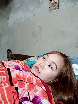 yula-bi live sex cam