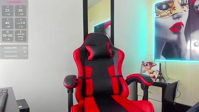 ashley-17's cam snapshot