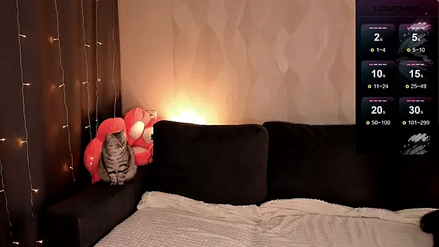 EmmaVictori1 live sex cam