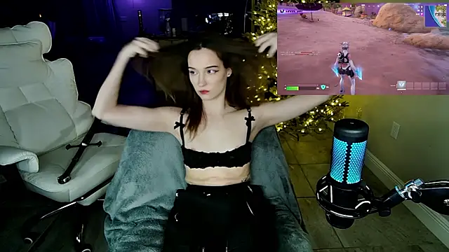 skimpysushi's cam snapshot