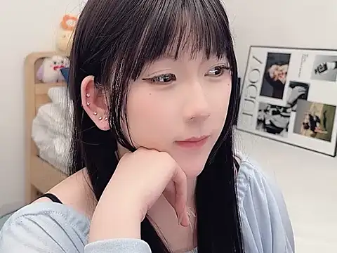 lnua-lnua's cam snapshot