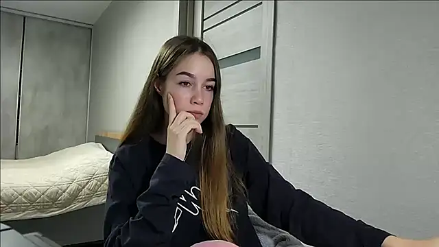 SherrylMaler's cam snapshot