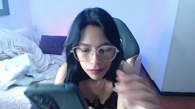 Kittie_nala_'s cam snapshot