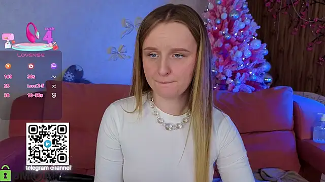 Rina_Panic's cam snapshot