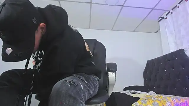 FrannBoy's cam snapshot