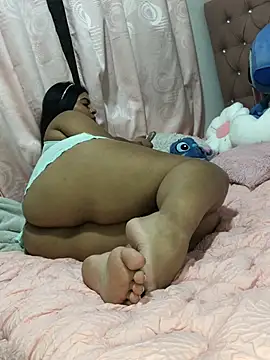 Rachellcooperrr live sex cam