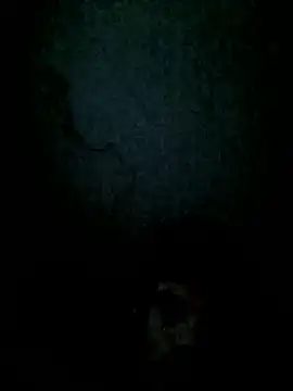 Vitinha1995 live sex cam