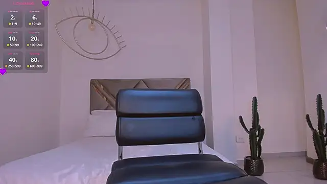 AmbarOwens live sex cam