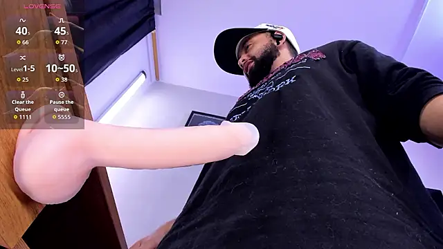 Noah_devil_ live sex cam