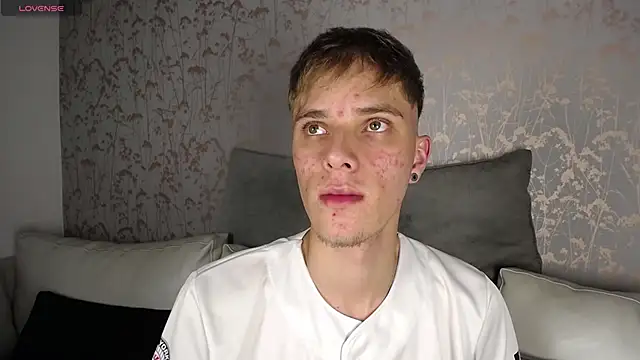 Robbin_Blaze live sex cam