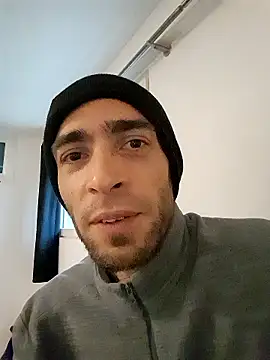 Kinshasa95 live sex cam