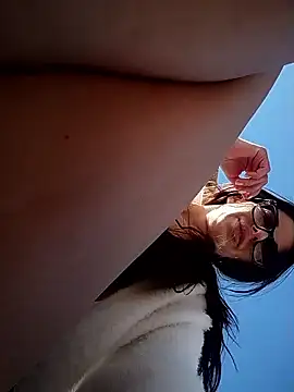 lleisa's cam snapshot