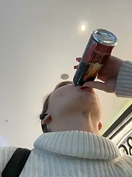 ValenciaShock's cam snapshot