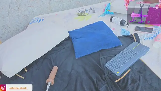 sabrina_shark_ live sex cam