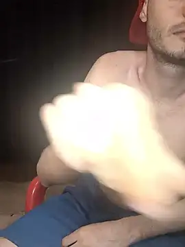 bigcockwhite777 live sex cam