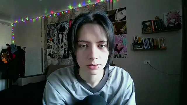 LxayBloom's cam snapshot