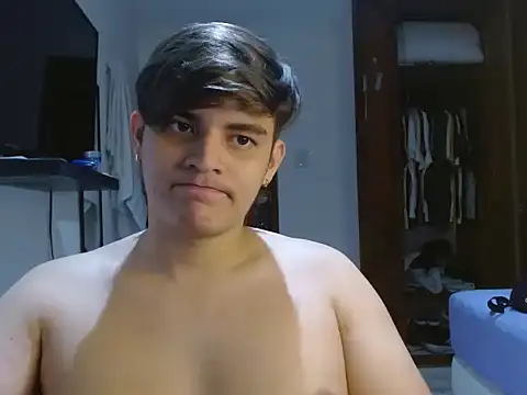 BadBunny_69's cam snapshot